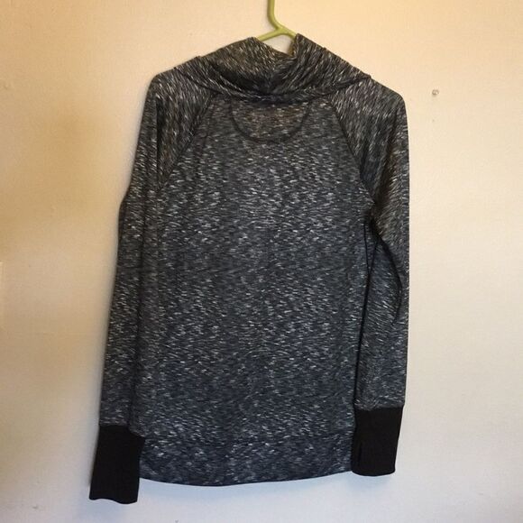 Tek Gear warm tek Polyester Top Size Medium - Picture 6 of 8